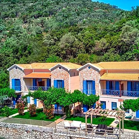 Ilianthos & Ξενοδοχείο 3*