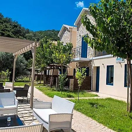 酒店 Ilianthos &