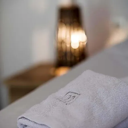 Aparthotel Ilianthos & 3*